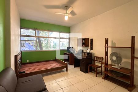 Quarto 01 de apartamento à venda com 4 quartos, 241m² em Copacabana, Rio de Janeiro