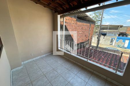 Varanda de casa para alugar com 2 quartos, 108m² em Vila Santa Cruz, Duque de Caxias