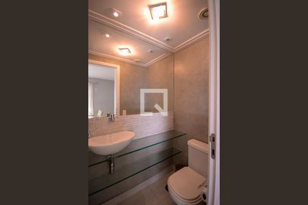 Lavabo de apartamento para alugar com 3 quartos, 121m² em Bosque da Saúde, São Paulo