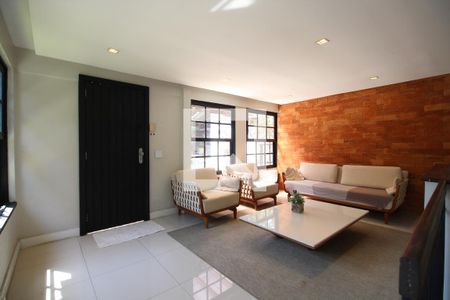 Sala 3 de casa de condomínio à venda com 7 quartos, 600m² em Freguesia (jacarepaguá), Rio de Janeiro