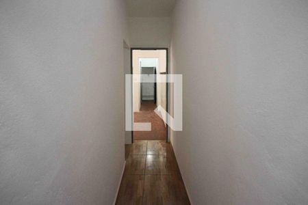 Corredor de casa para alugar com 2 quartos, 80m² em Vila Primavera, São Paulo