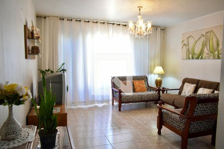 Sala de casa à venda com 3 quartos, 190m² em Planalto Paulista, São Paulo