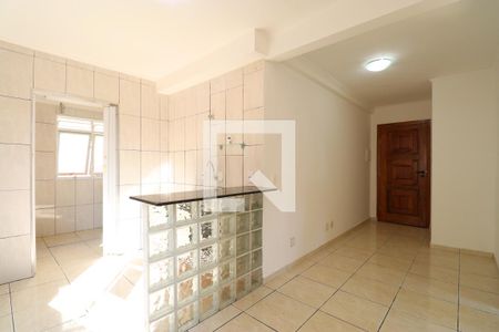 Sala/Cozinha de apartamento para alugar com 1 quarto, 48m² em Barra Funda, São Paulo