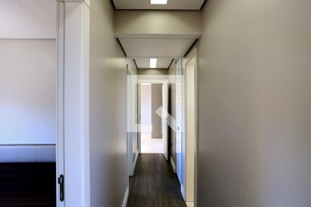 Corredor de apartamento à venda com 4 quartos, 137m² em Sagrada Família, Belo Horizonte