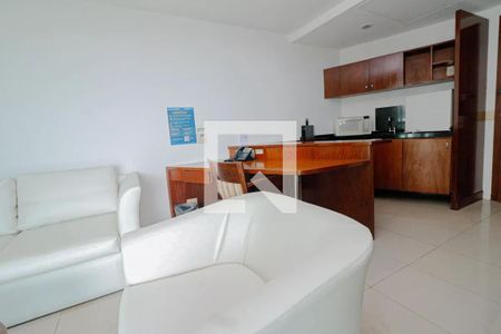 Sala de apartamento à venda com 2 quartos, 48m² em Barra da Tijuca, Rio de Janeiro