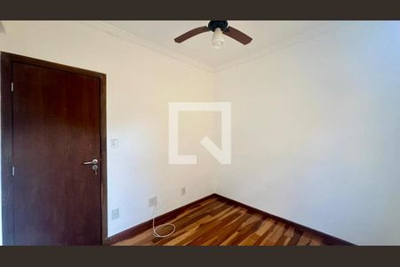 Quarto de apartamento à venda com 3 quartos, 90m² em Jardim America, Belo Horizonte