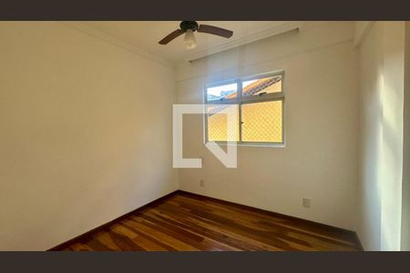 Quarto de apartamento à venda com 3 quartos, 90m² em Jardim America, Belo Horizonte