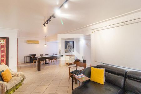Sala de casa de condomínio à venda com 2 quartos, 178m² em Continental, Osasco