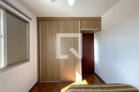 Quarto  de apartamento à venda com 2 quartos, 65m² em Sagrada Família, Belo Horizonte