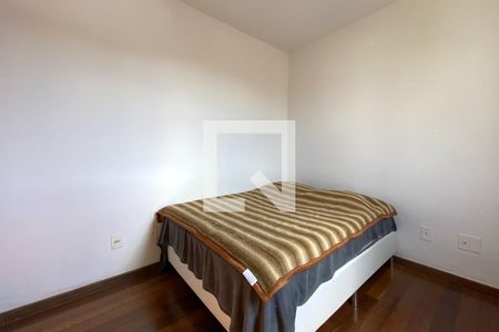 Quarto  de apartamento à venda com 2 quartos, 65m² em Sagrada Família, Belo Horizonte
