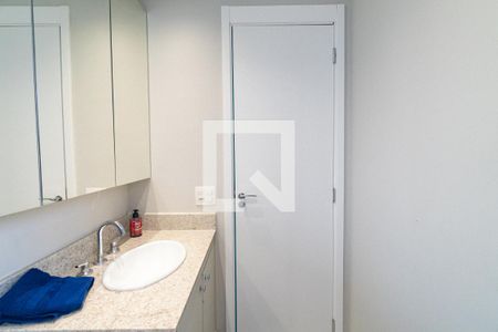 Banheiro da Suíte de apartamento à venda com 3 quartos, 90m² em Vila Clementino, São Paulo
