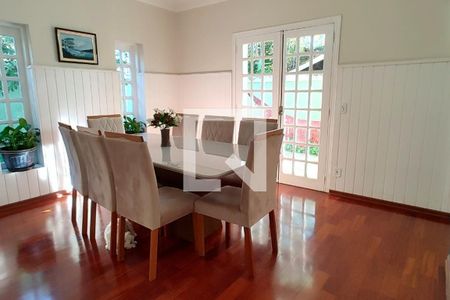 Casa à venda com 4 quartos, 265m² em Cidade Universitária, Campinas