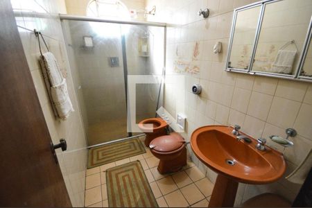 Casa à venda com 3 quartos, 233m² em Santa Amelia, Belo Horizonte