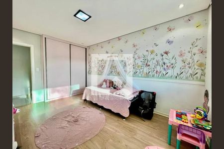 Casa à venda com 3 quartos, 251m² em Planalto, Belo Horizonte