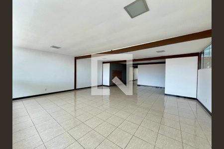 Casa à venda com 5 quartos, 180m² em Jardim Atlântico, Belo Horizonte