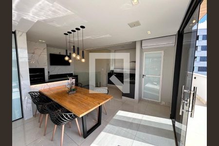 Apartamento à venda com 3 quartos, 188m² em Heliópolis, Belo Horizonte