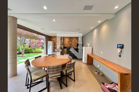 Casa à venda com 4 quartos, 361m² em Trevo, Belo Horizonte