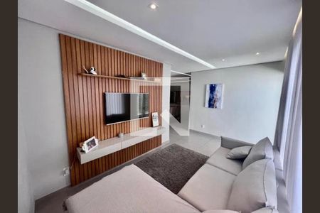 Casa à venda com 4 quartos, 360m² em São João Batista, Belo Horizonte