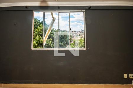 Sala de apartamento para alugar com 2 quartos, 48m² em Jaqueline, Belo Horizonte