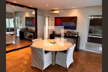 Apartamento à venda com 4 quartos, 258m² em Vila Cordeiro, São Paulo
