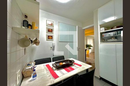 Apartamento à venda com 3 quartos, 187m² em Jardim Paulista, São Paulo