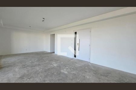 Apartamento à venda com 3 quartos, 155m² em Vila Sofia, São Paulo