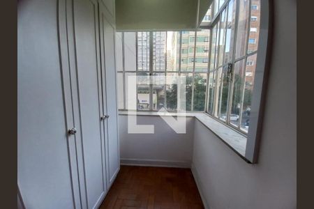 Apartamento à venda com 3 quartos, 200m² em Higienópolis, São Paulo