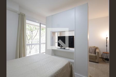 Quarto de kitnet/studio para alugar com 1 quarto, 33m² em Panamby, São Paulo