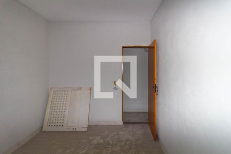 Quarto 1 de casa para alugar com 2 quartos, 85m² em Jardim Guairaca, São Paulo