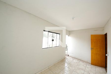 Quarto 1 de casa para alugar com 2 quartos, 85m² em Jardim Guairaca, São Paulo