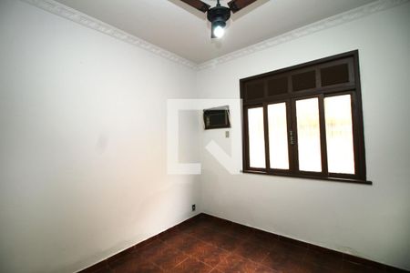 Quarto 2 de apartamento para alugar com 3 quartos, 100m² em Olaria, Rio de Janeiro