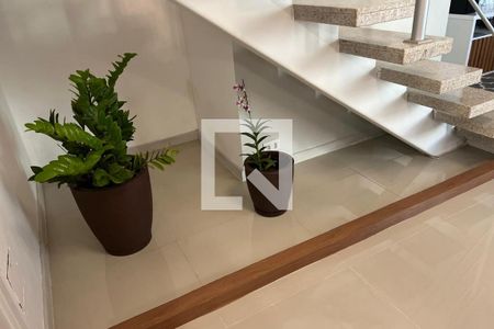Sala de apartamento para alugar com 4 quartos, 205m² em Barra da Tijuca, Rio de Janeiro