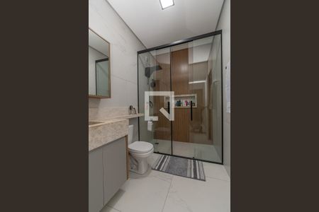 Banheiro da Suíte 1 de casa de condomínio para alugar com 3 quartos, 160m² em Parque Olívio Franceschini, Hortolândia
