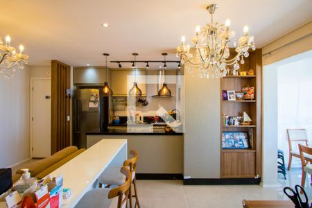Sala de apartamento à venda com 3 quartos, 75m² em Vila Apiaí, Santo André