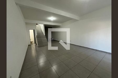 Sala de casa para alugar com 1 quarto, 100m² em Parque dos Camargos, Barueri