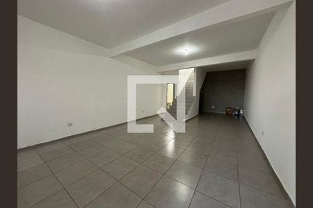 Sala de casa para alugar com 1 quarto, 100m² em Parque dos Camargos, Barueri