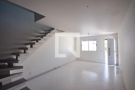 Sala de casa à venda com 2 quartos, 78m² em Encantado, Rio de Janeiro