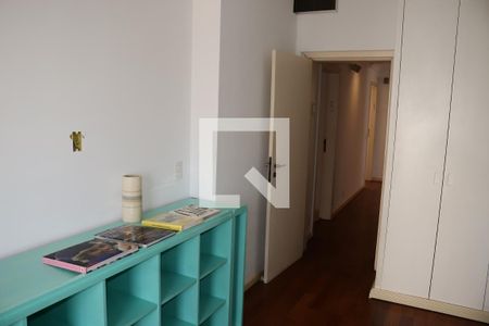 Quarto de apartamento para alugar com 4 quartos, 344m² em Higienópolis, São Paulo