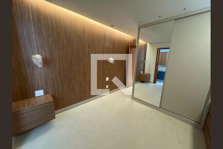 Suíte de apartamento à venda com 2 quartos, 152m² em Santo Agostinho, Belo Horizonte