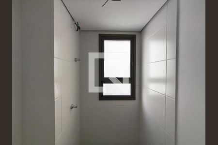 Banheiro de kitnet/studio à venda com 1 quarto, 26m² em Vila Mariana, São Paulo
