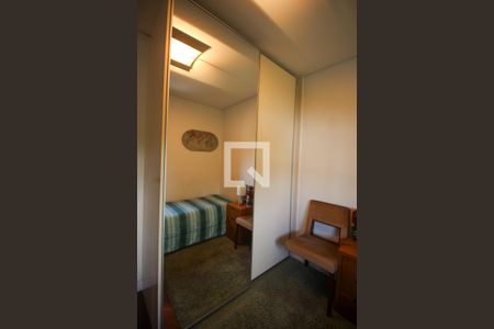 Quarto de apartamento à venda com 4 quartos, 158m² em Vila Suzana, São Paulo