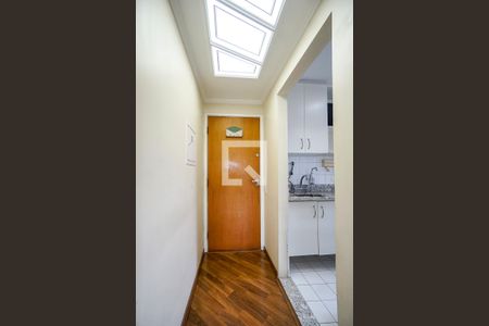 Hall de entrada de apartamento à venda com 2 quartos, 54m² em Vila Aricanduva, São Paulo