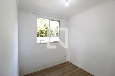 Quarto 2 de apartamento para alugar com 2 quartos, 48m² em Parque Santa Fé, Porto Alegre