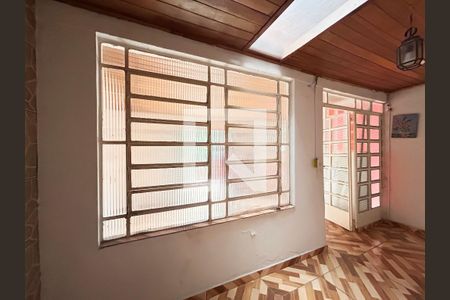 Sala 1 de casa para alugar com 2 quartos, 114m² em Vila Pirituba, São Paulo