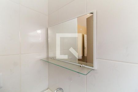 Banheiro de casa para alugar com 1 quarto, 26m² em Itaquera, São Paulo