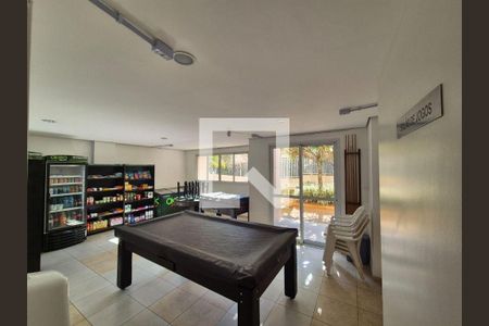 Apartamento à venda com 3 quartos, 75m² em Jardim Ester Yolanda, São Paulo
