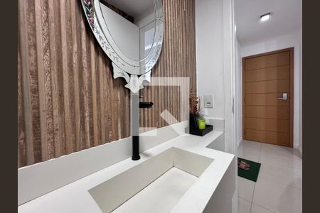 Lavabo de apartamento para alugar com 3 quartos, 93m² em Recreio dos Bandeirantes, Rio de Janeiro
