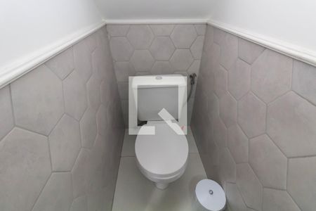 Lavabo de casa de condomínio para alugar com 2 quartos, 65m² em Parada Xv de Novembro, São Paulo