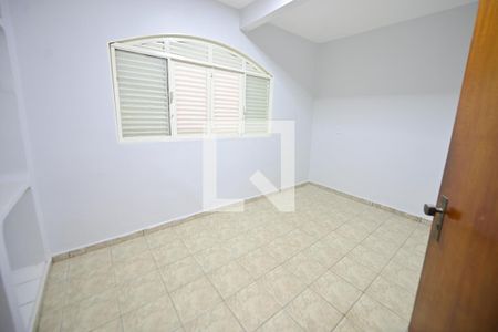 Quarto 2 de casa para alugar com 5 quartos, 300m² em Coimbra, Goiânia