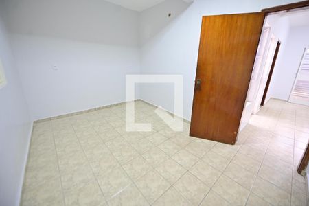 Quarto 2 de casa para alugar com 5 quartos, 300m² em Coimbra, Goiânia